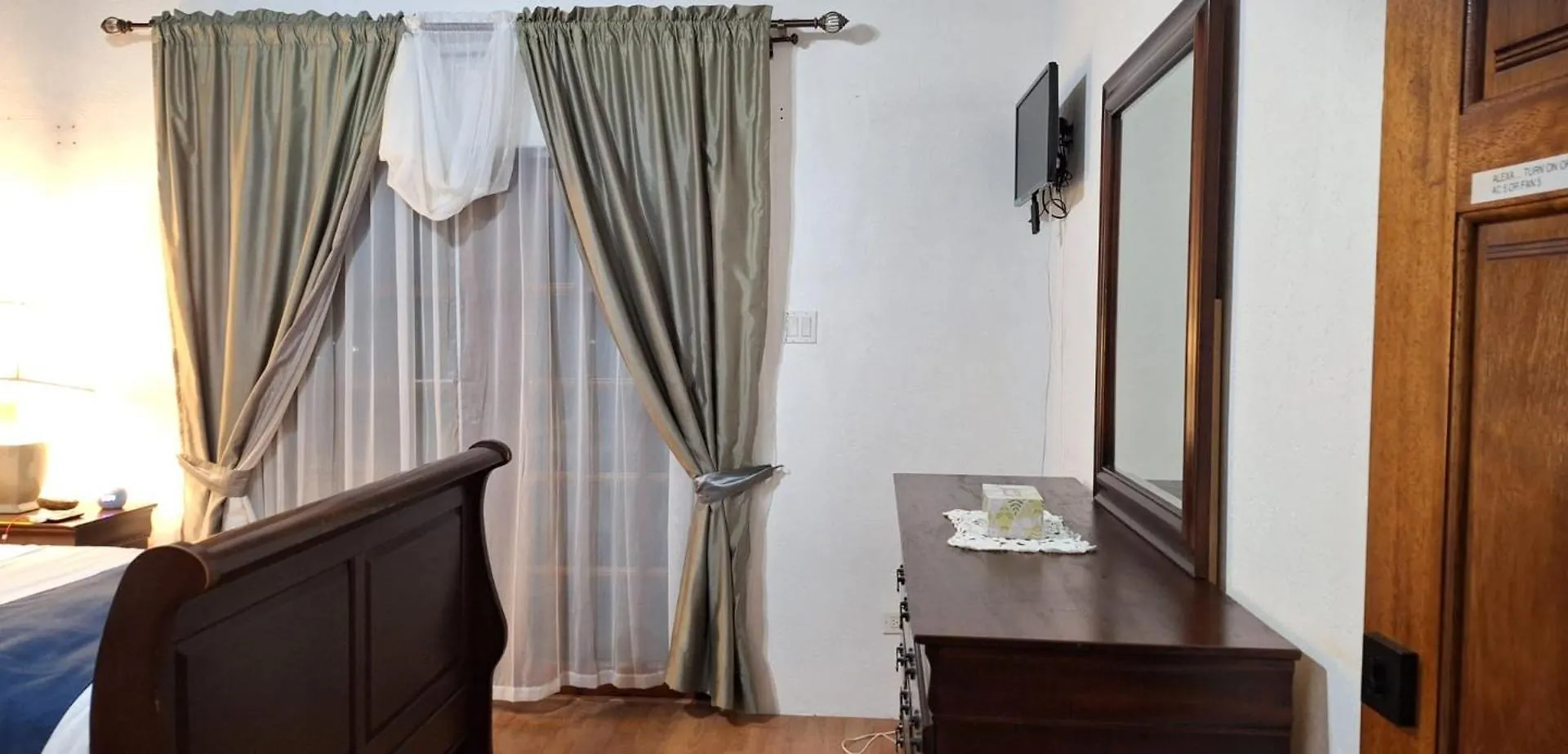 Appartement Two And Three Bedroom At Gobajac Christ Church