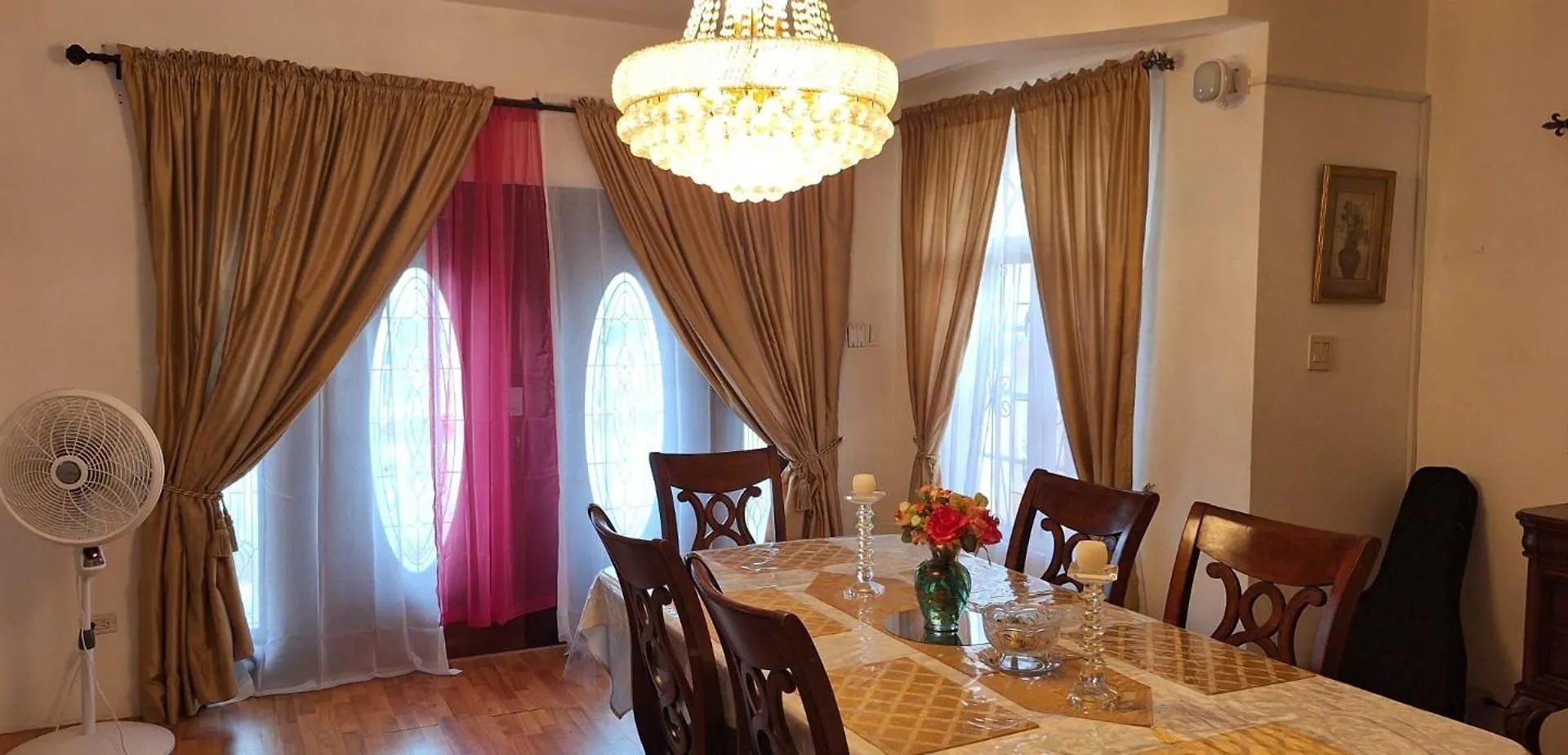 Two And Three Bedroom At Gobajac Christ Church Appartement